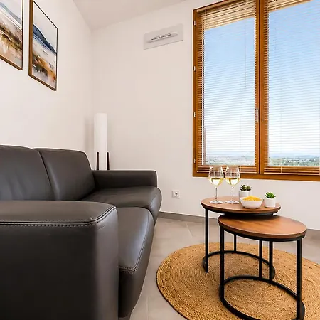 Apartment Cosy Gare Annemasse, Voie Verte & Frontiere *